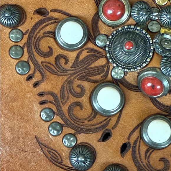 Campomaggi “Siena Pochette Bag” in studded embossed cognac leather. New with tag - Picture 9 of 11